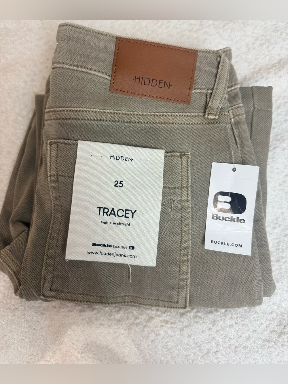 Tracey High-Rise Straight Jeans — Taupe‎ by Hidden